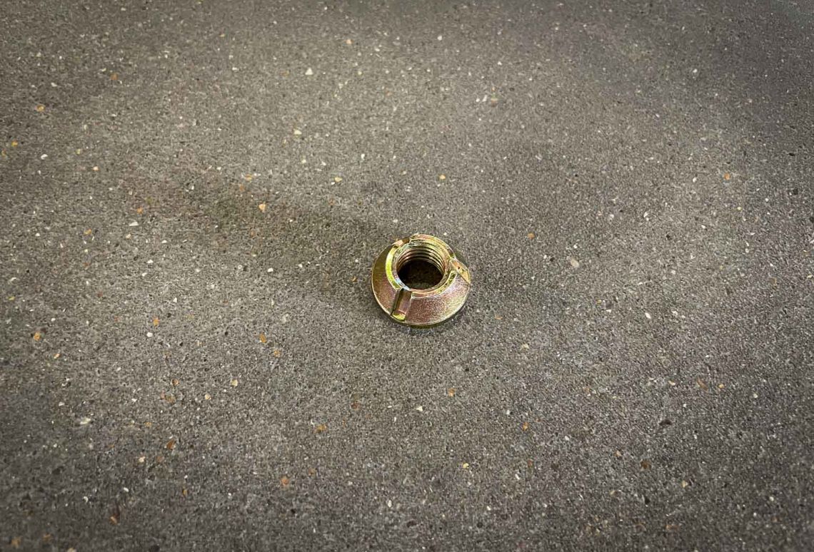 Beveiligde Moer Los - Bruin