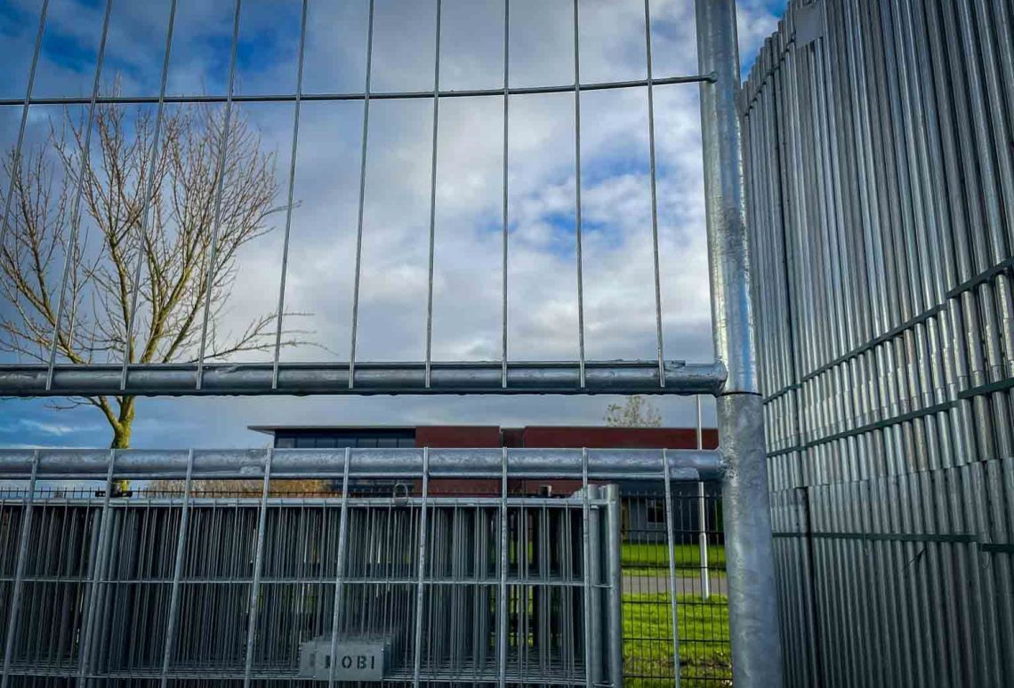 Bouwhek | MOBI | Opzethek | Close up connected