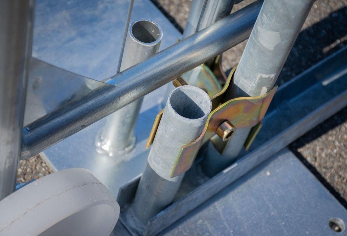 Bouwhek Schuifpoort | Bevestiging