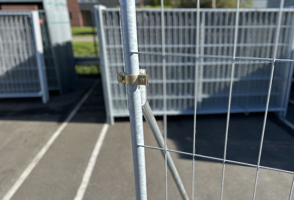 Bouwhekklem schoor | Bevestiging