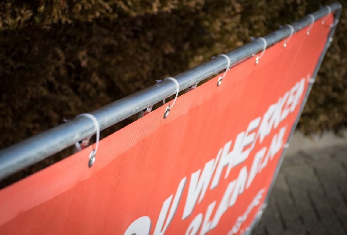 Dranghekbanner 12 | Materiaal: Meshdoek 