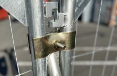 Schoor klein | bevestiging 